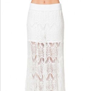 Cream maxi skirt size M like a new 38 inch long